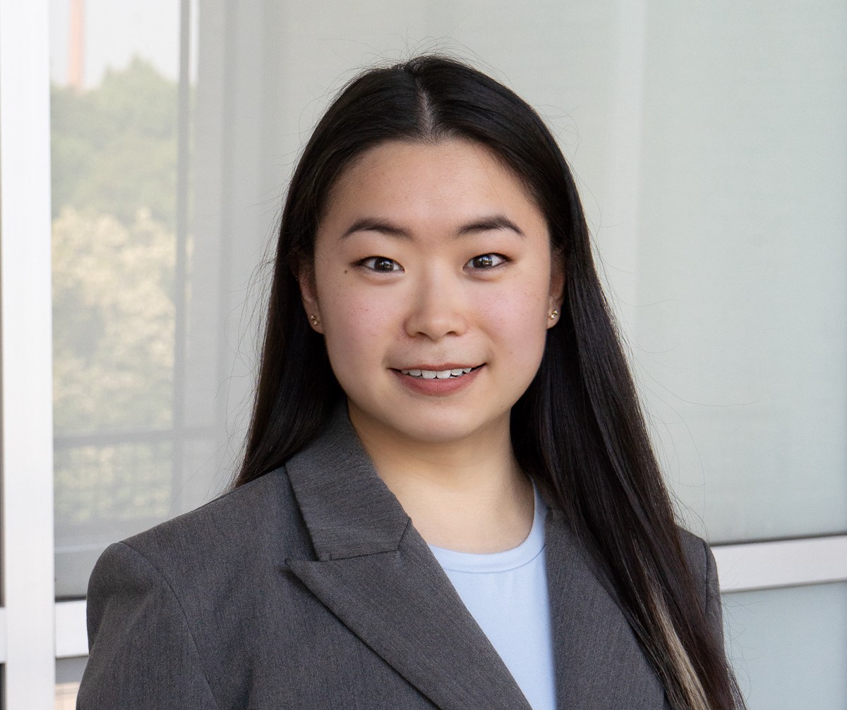 Floria Liu Intern
